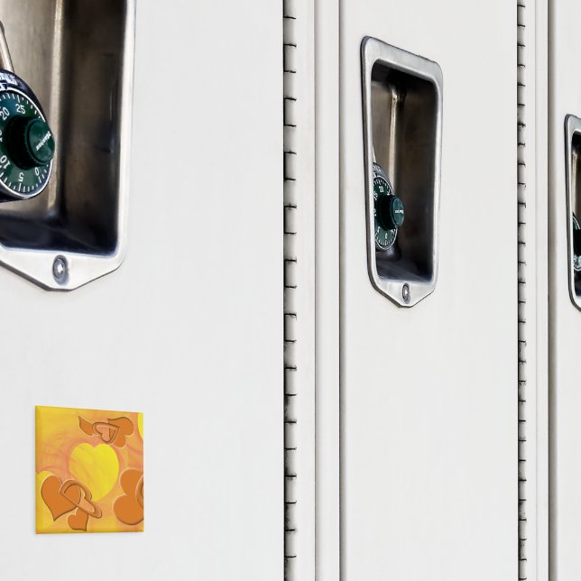 Imã Corações de Laranja Sólido e Holocolor sobre Amare (In Situ (Locker))