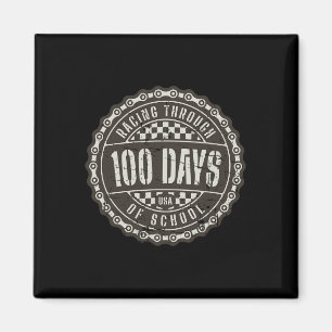 Imã Correndo Através de 100 Dias de Escola - Dir de Mo
