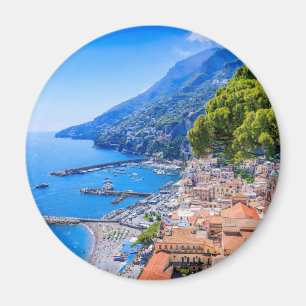 Imã Costa Amalfi, Itália. Vista da cidade de Amalfi.