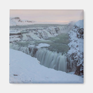 Imã Coulfoss Waterfall na Islândia