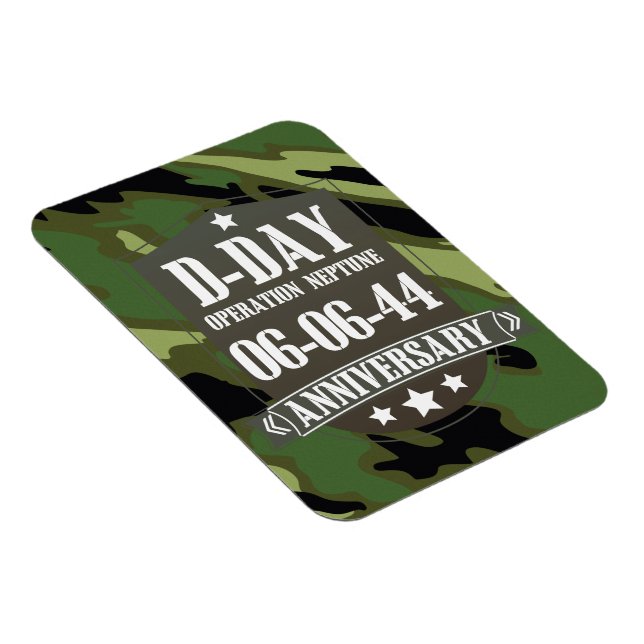 Ímã Crachá do aniversário de D com camuflagem (Lado Direito)