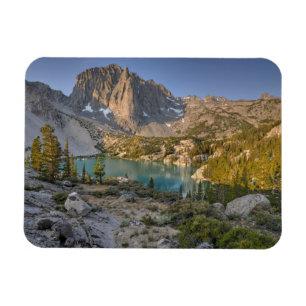 Ímã Crag do templo e segundo lago