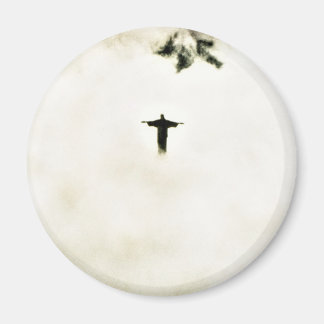 Imã Cristo Redentor nas nuvens