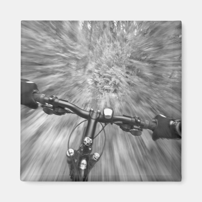 Imã Cruzando uma seção buff de uma pista única (Frente)