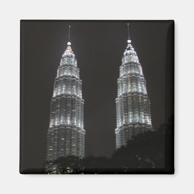 Imã cumes noturnos das torres de petronas (Frente)