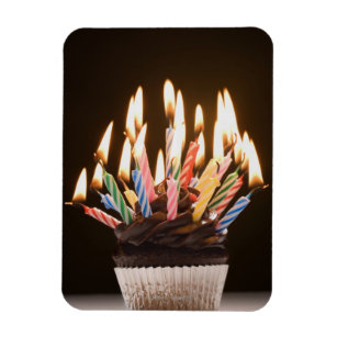 Ímã Cupcake com velas de aniversário