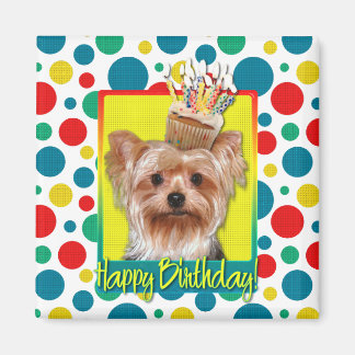 Imã Cupcake de aniversário - Yorkshire Terrier