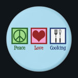 Imã Curioso Chef Paz Cozinhar Utensílios<br><div class="desc">Cozinhar do Amor pela Paz. Um presente bonito de chef para um cozinheiro que apresenta um sinal de paz,  coração e utensílios cozinhar como uma espátula e um sábio.</div>