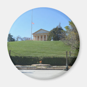 Imã Curtis-Lee Mansion & JFK Flame