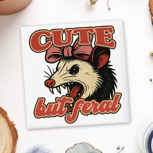 Imã Cuta Mas Feral Possum: Humor Sarcástico Vintage