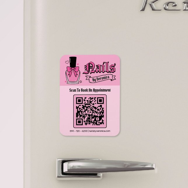 Ímã de Geladeira Código QR Técnico de Unhas Pink G (Pink Gothic Nail Technician QR Code Fridge Magnet)