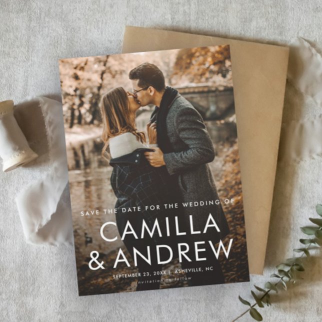 Ímã de Save the Date de Casamento com Foto Simples (Simple photo wedding save the date magnet with modern typographic overlay.)