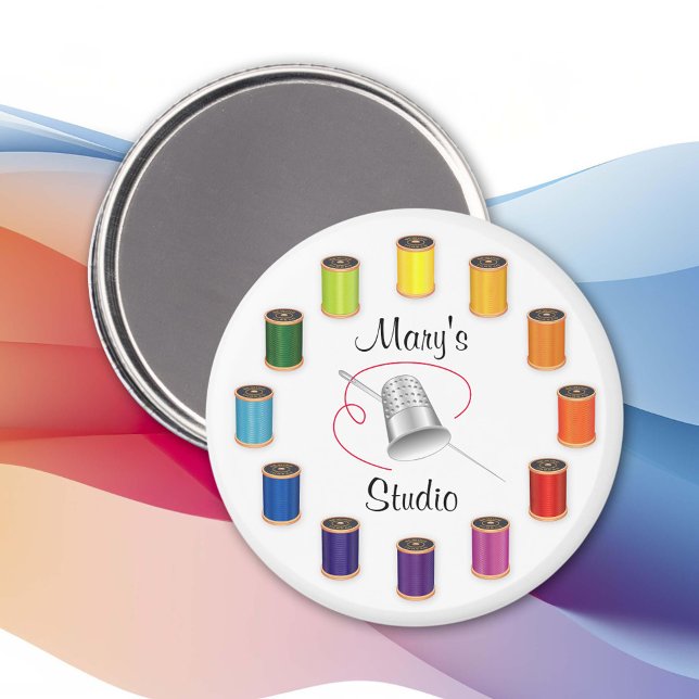 Imã Dedal de Costura, Agulha e Linhas (I am Drawn to Sewing Like a Magnet)