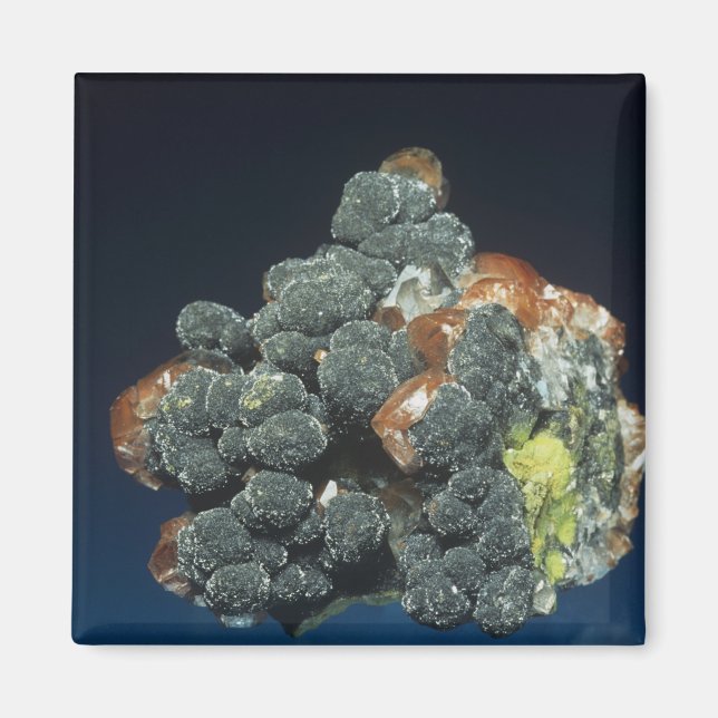 Imã Descloizita no calcita (Frente)