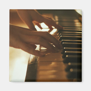 Imã Design de Piano Incrível