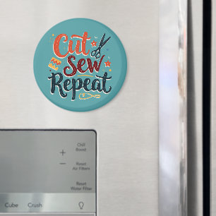 Imã Design Retro "Cortar Costurar Repetir" Amante da C