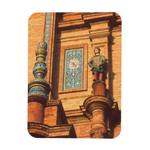 Ímã Detalhe de estátua de cerâmica na Plaza de Espana