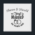 Imã Diamante de Nomes Personalizados do 60º Aniversári<br><div class="desc">Comemore seu sexagésimo aniversário de casamento com este fundo branco de diamante,  imã personalizada. Personalize os nomes em texto preto para o seu ou para o casal que comemora este marco. Excelente para um favor do partido também!</div>