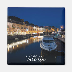 Imã distrito de La Valletta na frente d'água com uma p