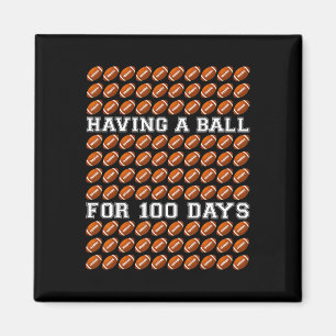 Imã Divertindo-se por 100 Dias de Aula de Futebol Prof