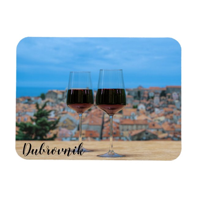 Ímã Dois copos de vinho tinto com vista ao Dubrovnik M (Horizontal)