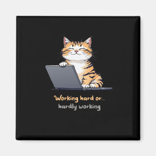 Imã Duro De Trabalho Ou Gato De Mal Trabalho