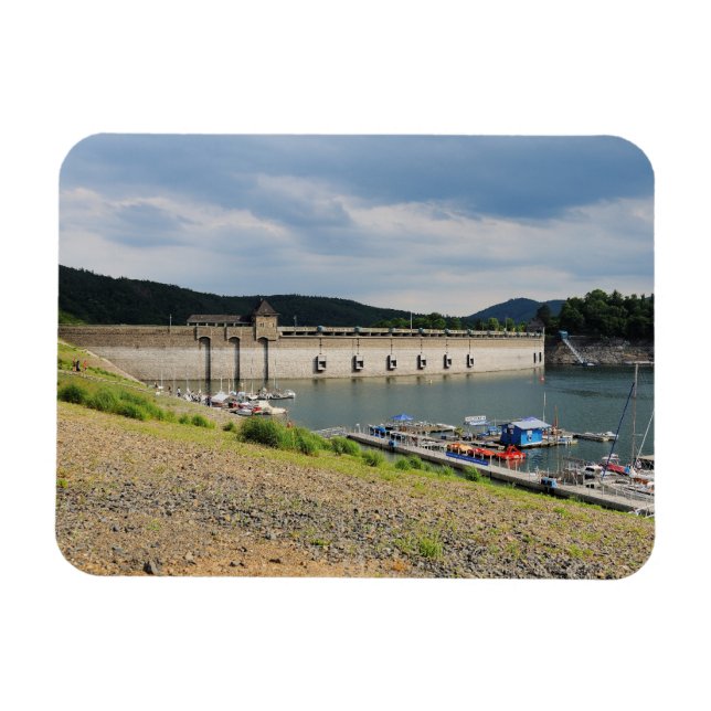 Ímã Edersee Staumauer bei Niedrigwasser (Horizontal)