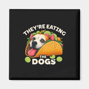 Imã Eles Estão Comendo Os Cachorros Os Gatos Os Animai