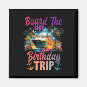 Imã Embarque No Navio É Uma Viagem De Aniversário Cruz