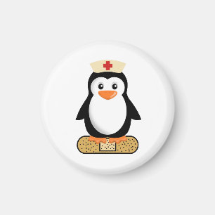 Imã Enfermeira Penguin (com Bandaid)