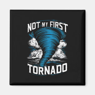 Imã Engraçado Não É Meu Primeiro Tornado Retro Caçador