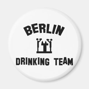 Imã equipe do bebendo de Berlim