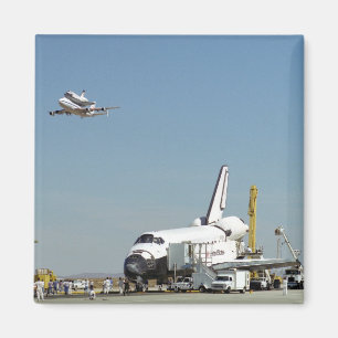 Imã Esforço na pista de decolagem com a Colômbia em