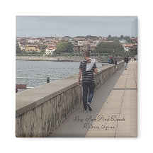 Espanha Bilbao | Turista Caminhando Pelo Porto