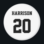 Imã Esportes variados — número de nome personalizado b<br><div class="desc">A varsity esportiva preto branco personalizado número de íman monograma. Estilo desportivo variado. Personalize-o com seu nome, idade, ano, número ou nome da equipe desportiva.</div>