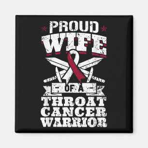Imã Esposa Orgulhosa De Um Cancer Do Pescoço Do Cancer