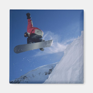 Imã Esquiando no Snowbird Resort, Utah (MR)