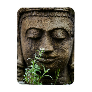 Ímã Estátua de jardim de pedra com flor