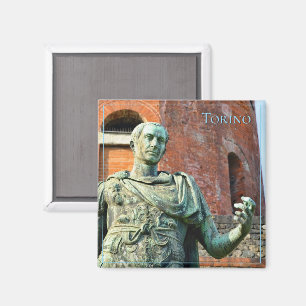 Imã Estátua de romano na frente ou ruínas antigas