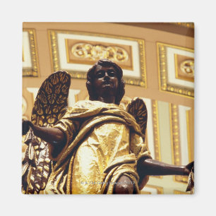 Imã Estátua do anjo no ouro