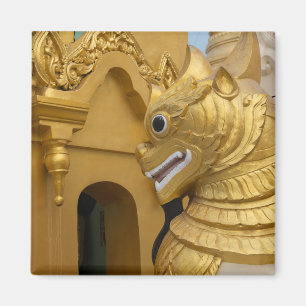 Imã Estátua do Leão Dourado no Templo
