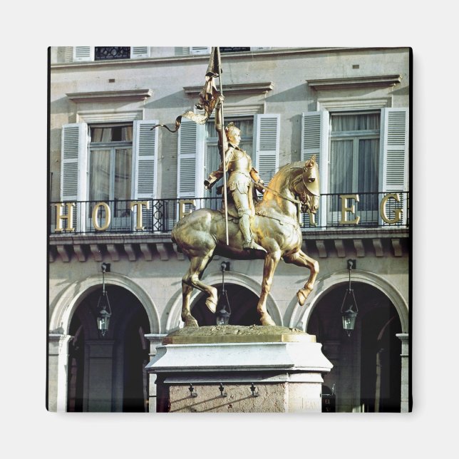 Imã Estátua equestre de Joan of Arc (Frente)