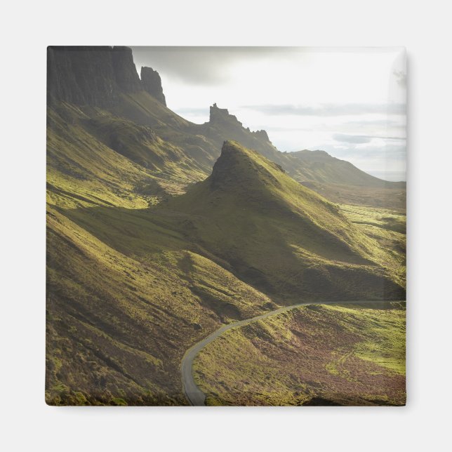 Imã Estrada subindo O Quiraing, Ilha de Skye, (Frente)