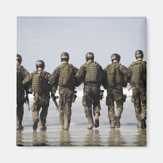 Imã Estudantes de Formação de Crewman (Frente)