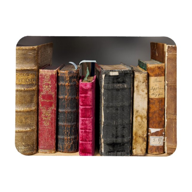 Ímã Eu adoro ler, livros antigos (Horizontal)