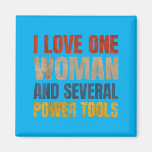 Imã Eu Amo Uma Mulher E Várias Ferramentas Elétricas E