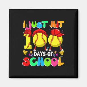 Imã Eu Bati 100 Dias De Crianças De Softball Na Escola