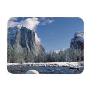 Ímã EUA, Califórnia, Parque Nacional de Yosemite. O ri