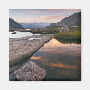 Imã EUA, Colorado, Rocky Mountain NP. Nascer do sol em