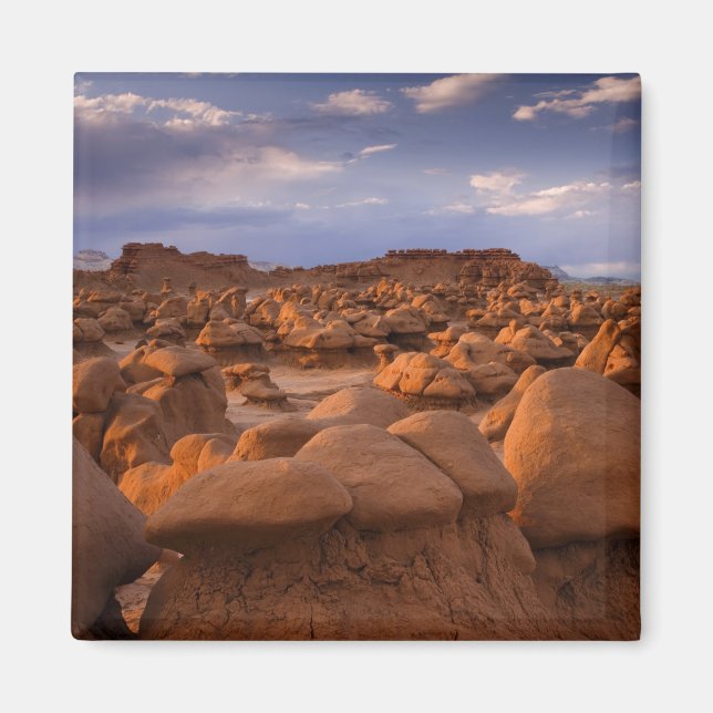 Imã EUA; Utah. Vista do Goblin Valley State Park em (Frente)